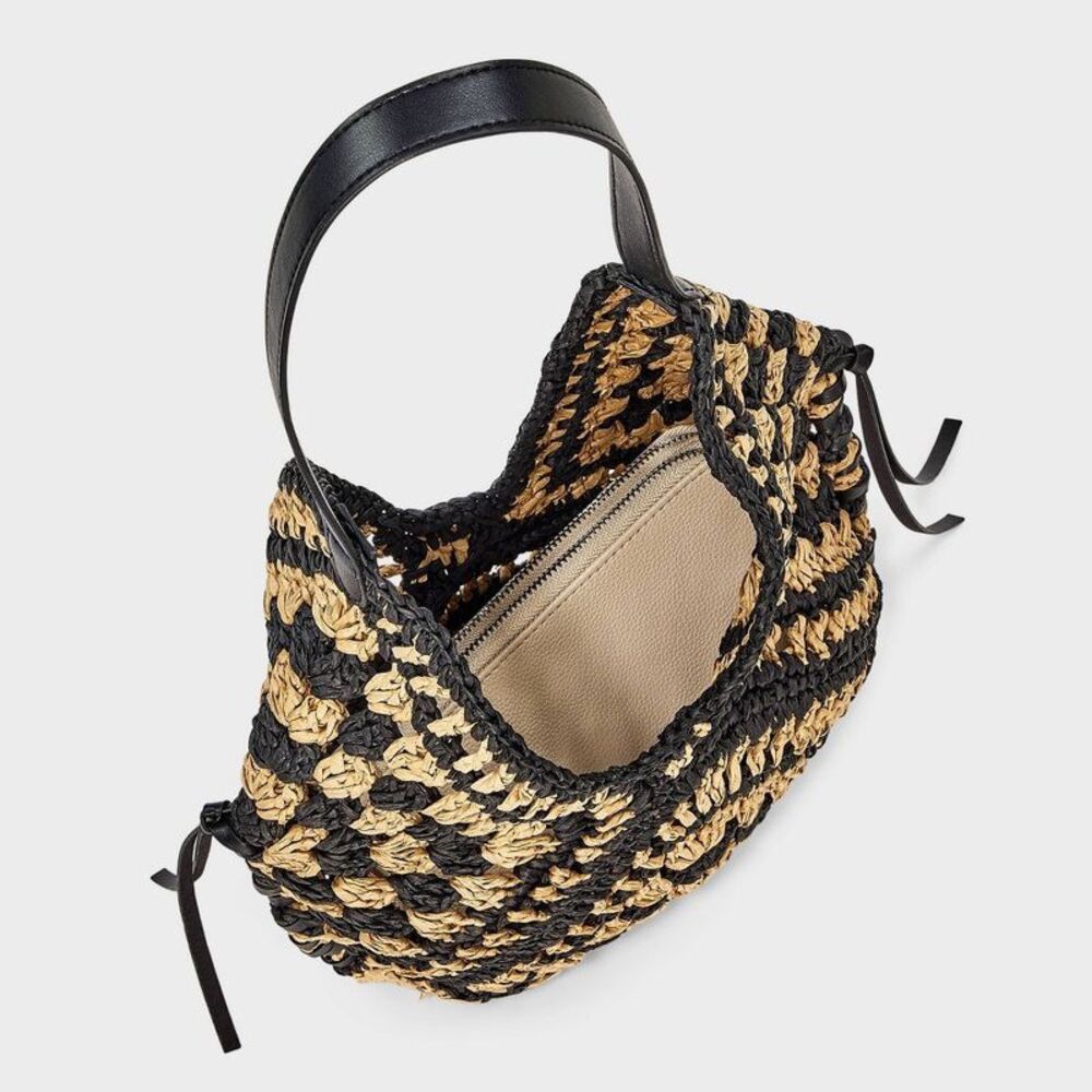 Straw Crochet Tassel Shoulder Bag - Natural/Black - Picture 4 of 4